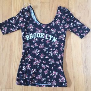 BONGO Size Medium Brooklyn Floral Shirt